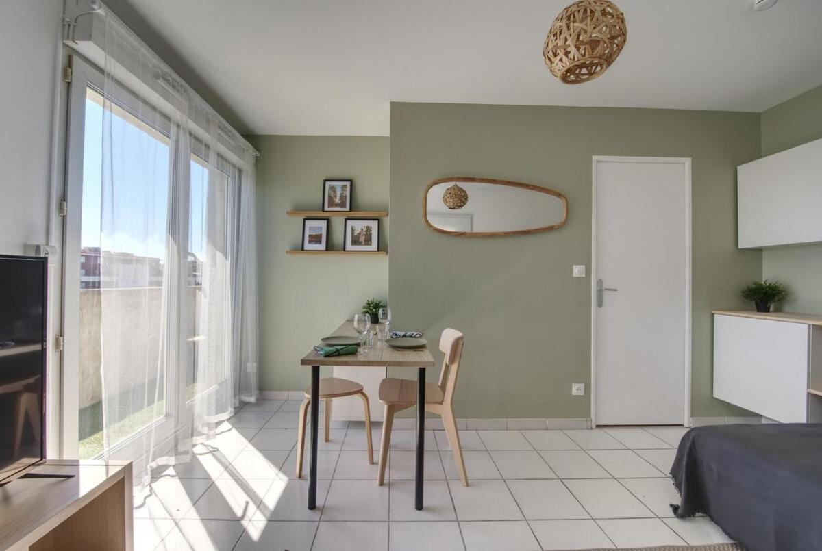 La Palm Room ~ Climatisation ~ Balcon ~ Parking Nimes Ngoại thất bức ảnh