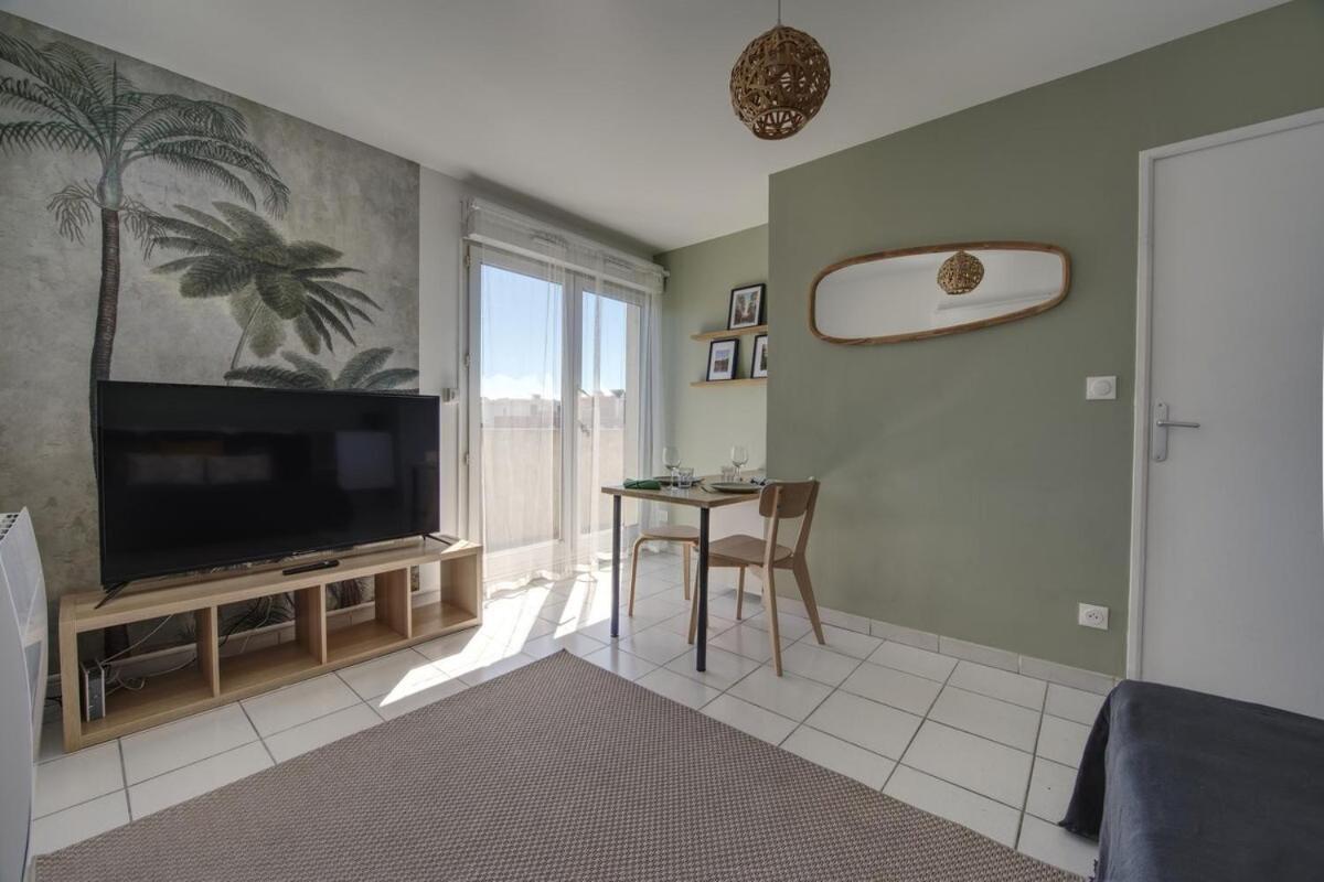 La Palm Room ~ Climatisation ~ Balcon ~ Parking Nimes Ngoại thất bức ảnh